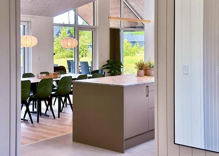 Дом отдыха Awesome In With Sauna *