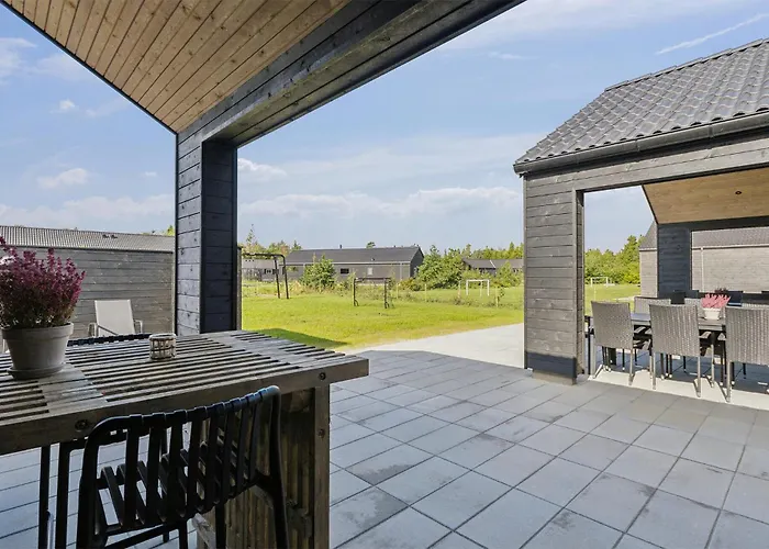 Дом отдыха Awesome In With Sauna