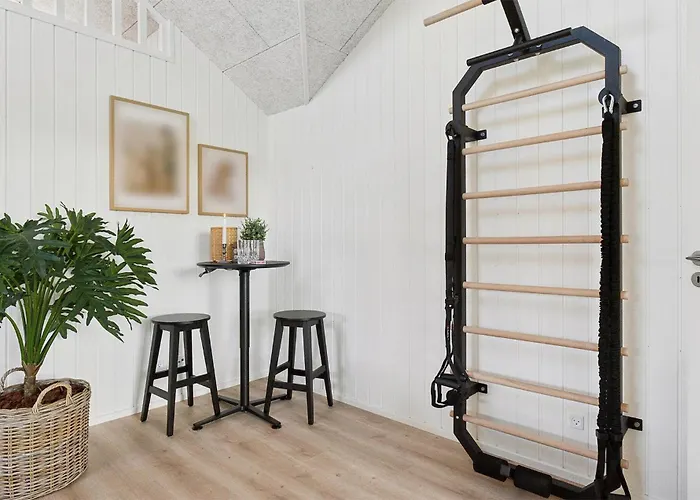 Дом отдыха Awesome In With Sauna