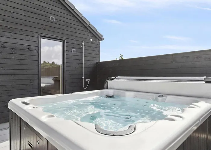 Дом отдыха Awesome In With Sauna